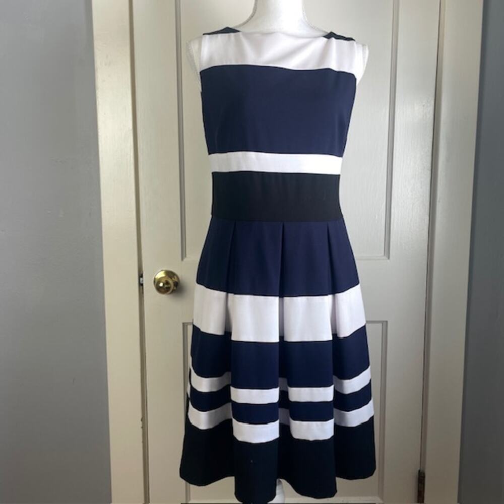 Lauren Ralph Lauren Navy White Fit Flare Striped Midi Dress Size 8 Quiet Luxury